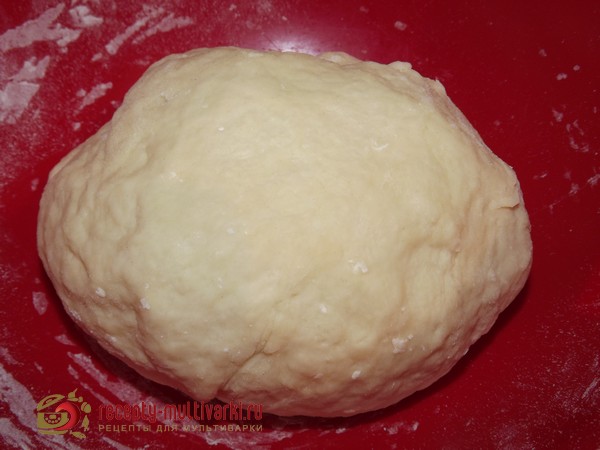 Вариант 1: Классический рецепт пирога с капустой в мультиварке